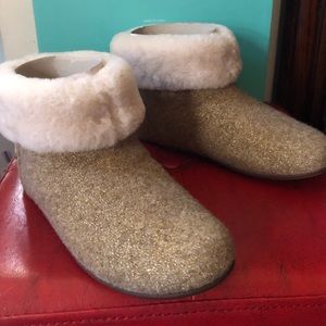 FitFlop Gold Wool/Shearling Slippers